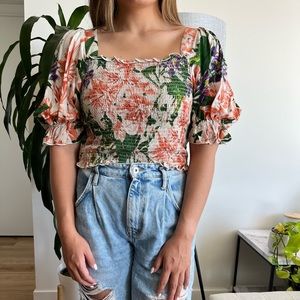 H&M: Women’s Floral Crop Top Shirt